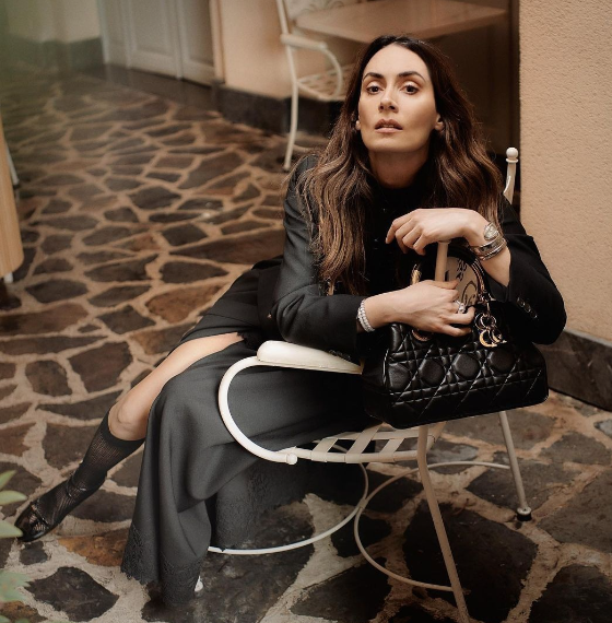 Мелис Сезен фото реклама брендов Louis Vitton и Dior, весна 2023