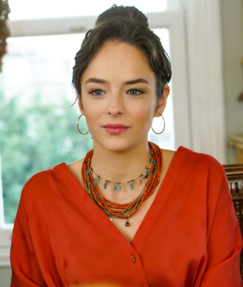 турецкая актриса Бусе Мераль / Buse Meral